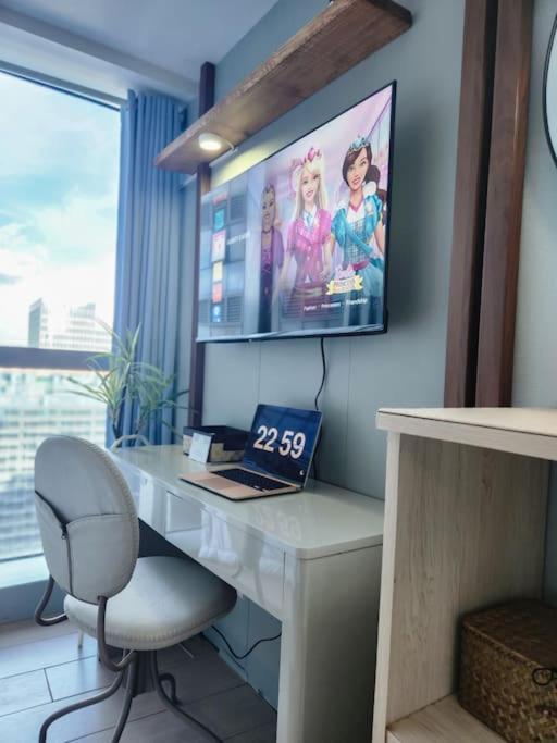 Luxestaysmnl Coastal Chic Netflx 380Mbps Pool Bgc Manila Exterior photo